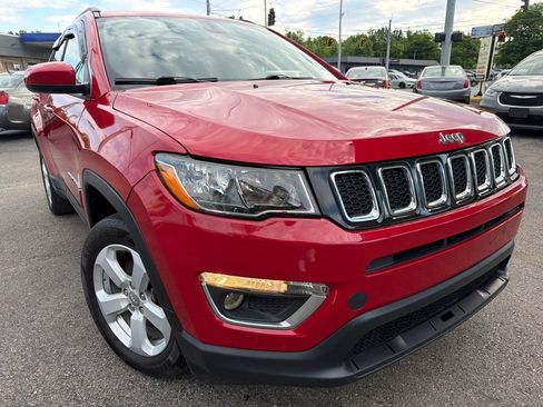 Used 2021 Jeep Compass Latitude w/ Convenience Group AWD/4WD image 5