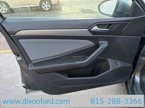 New 2026 Volkswagen Jetta SE image 23