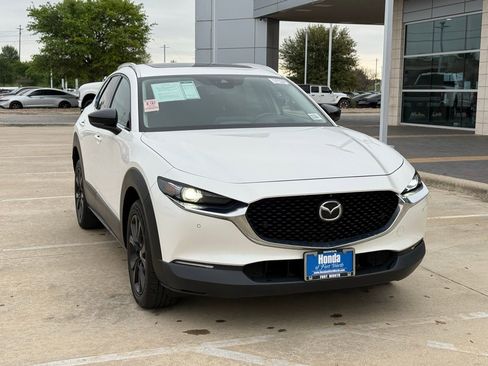 Used 2022 MAZDA CX-30 2.5 Turbo w/ Premium Plus Pkg image 8