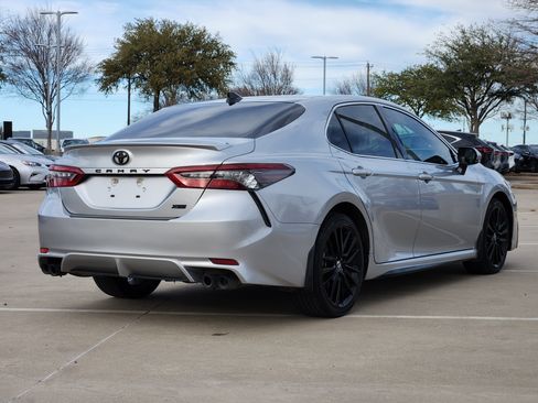 Used 2023 Toyota Camry XSE image 13