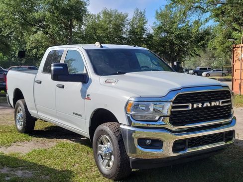 Used 2023 RAM 2500 Big Horn w/ Cold Weather Group AWD/4WD image 8
