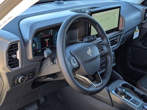 New 2025 Ford Bronco Sport Outer Banks w/ Outer Banks Tech Package+ image 24