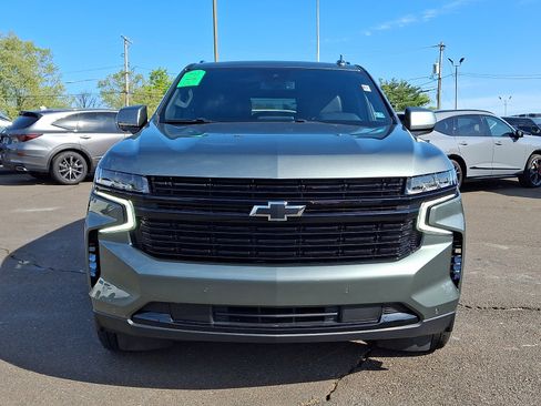 Used 2023 Chevrolet Tahoe RST AWD/4WD image 2