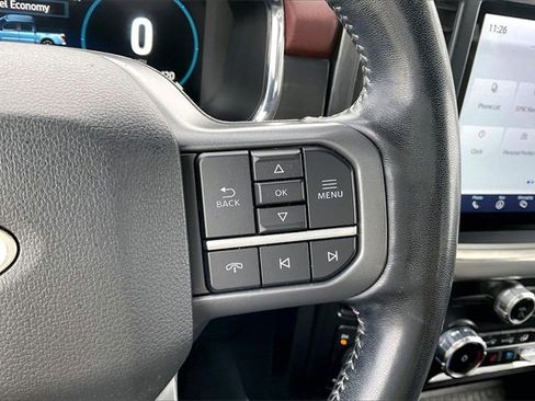 Used 2022 Ford F150 Lariat w/ Equipment Group 502A High image 18