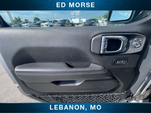 Used 2021 Jeep Wrangler Unlimited Sahara AWD/4WD image 20
