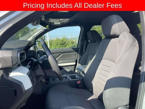 Used 2024 Toyota Tacoma TRD Off-Road AWD/4WD image 20