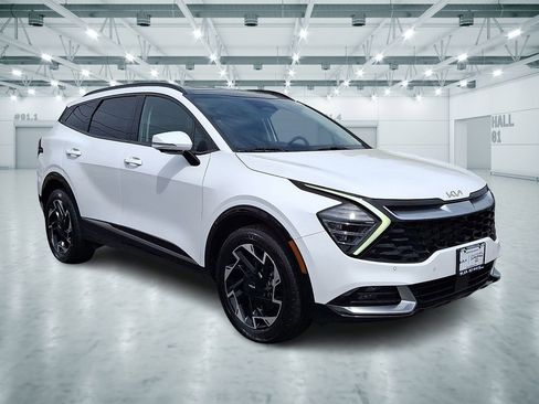 Certified 2023 Kia Sportage SX image 1