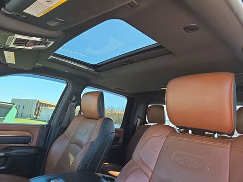 Used 2020 RAM 2500 Limited AWD/4WD image 32