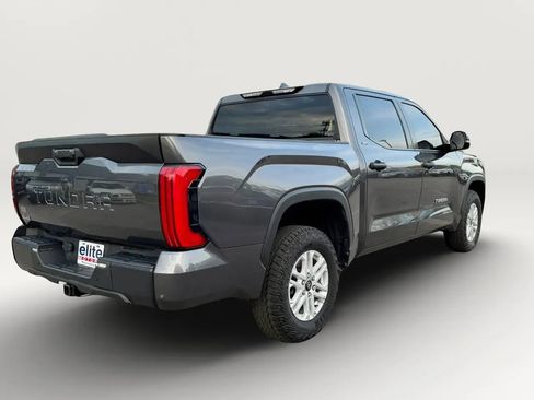 Used 2025 Toyota Tundra SR5 w/ SR5 Convenience Package image 7