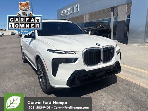 Used 2025 BMW X7 M60i AWD/4WD image 4