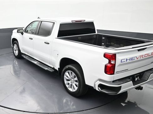 Used 2022 Chevrolet Silverado 1500 Custom RWD image 14