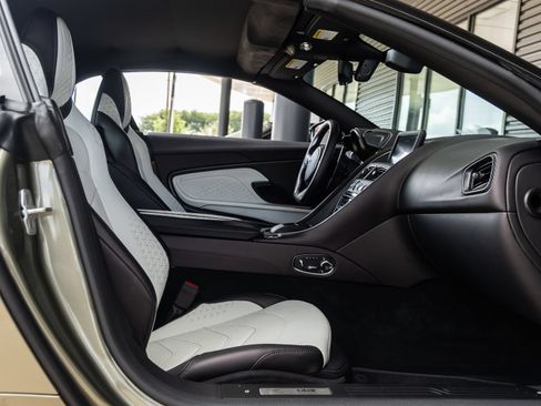 Used 2023 Aston Martin DBS Superleggera Volante RWD image 43