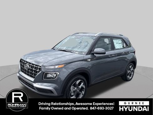 Used 2026 Hyundai Venue SEL FWD image 4