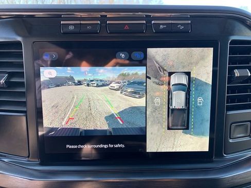 Used 2023 Ford F250 Lariat w/ Sport Appearance Package image 25