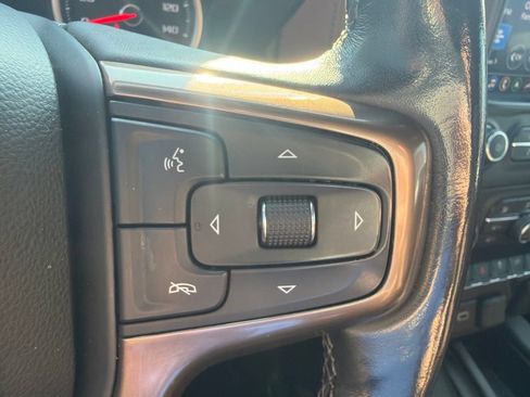 Used 2020 Chevrolet Silverado 2500 High Country w/ Technology Package AWD/4WD image 12