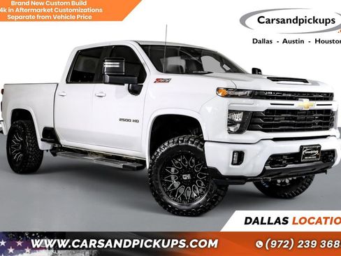 Used 2025 Chevrolet Silverado 2500 LT AWD/4WD image 1