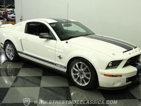 Used 2007 Ford Mustang Shelby GT500 RWD image 14