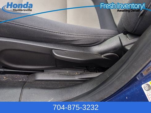 Used 2012 Chevrolet Cruze LS w/ Connectivity Package image 19