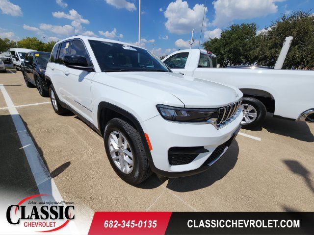 Used 2025 Jeep Grand Cherokee Laredo X w/ Luxury Tech Group I RWD 360° Tour