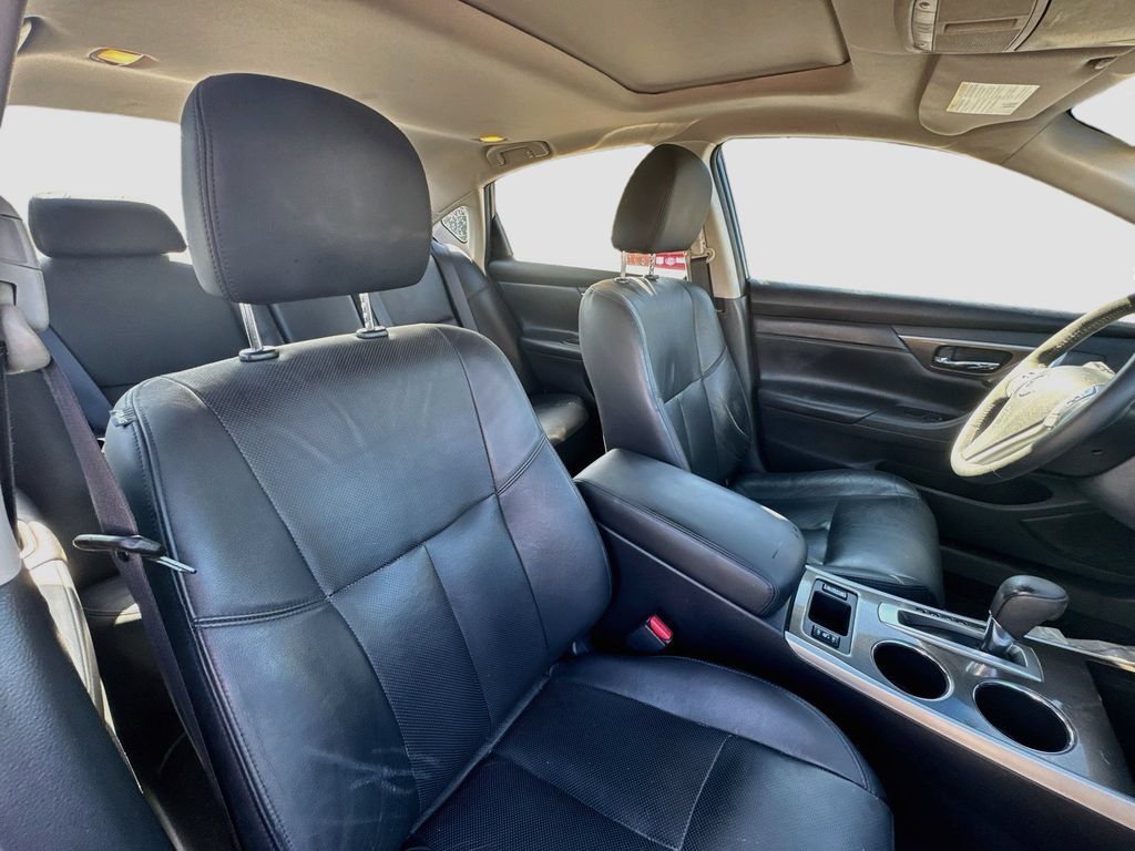 Used 2014 Nissan Altima 2.5 SL w/ Technology Package FWD image 28