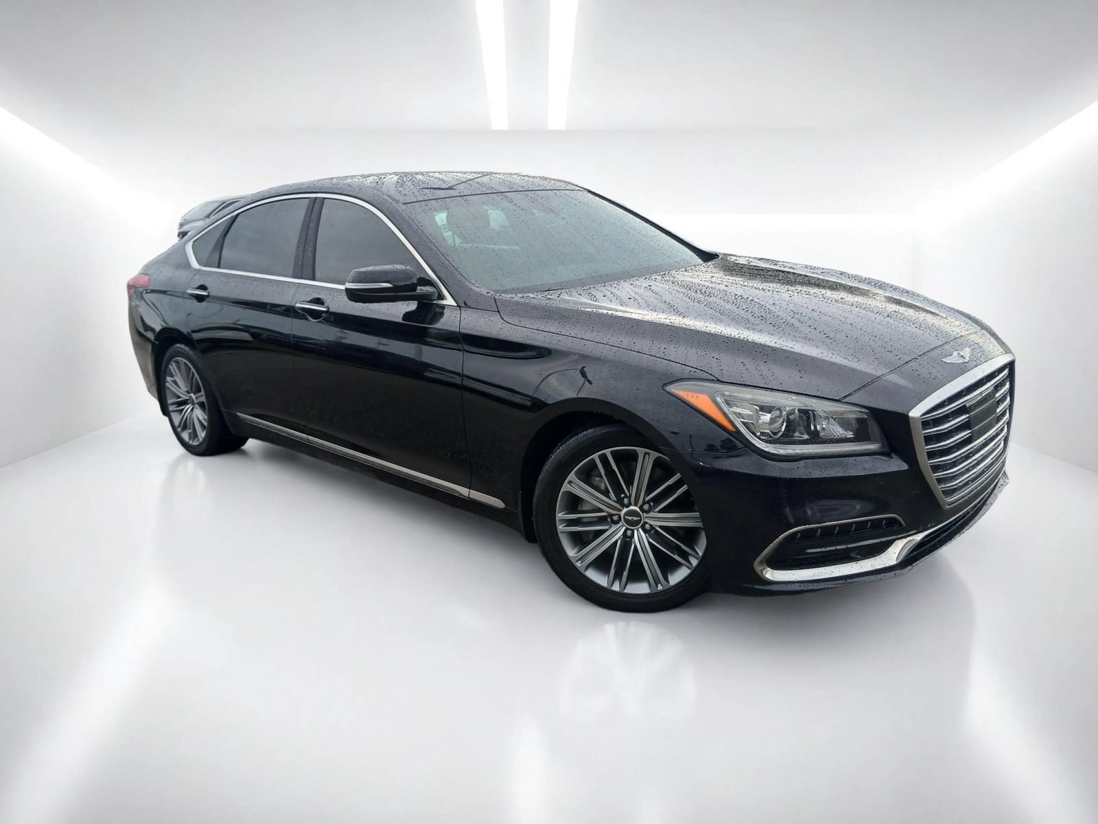 Used 2018 Genesis G80 3.8 RWD image 2