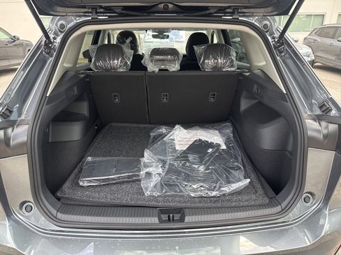 New 2026 Volkswagen Tiguan S FWD image 4