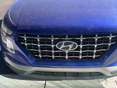 Certified 2023 Hyundai Venue SEL w/ Cargo Package