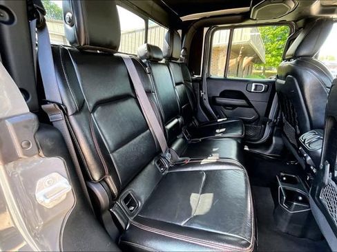 Used 2021 Jeep Gladiator Rubicon AWD/4WD image 20