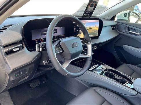 New 2026 Audi Q3 quattro 2.0T image 8