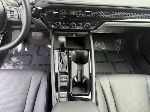 Used 2024 Honda Accord EX-L image 21