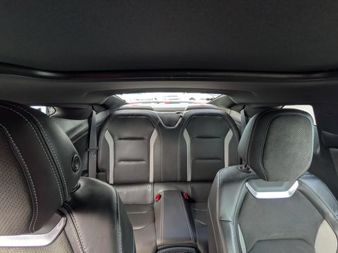 Used 2018 Chevrolet Camaro SS RWD image 7