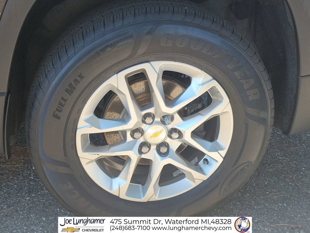 Certified 2020 Chevrolet Traverse LT FWD image 34