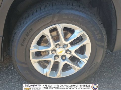 Certified 2020 Chevrolet Traverse LT FWD image 34