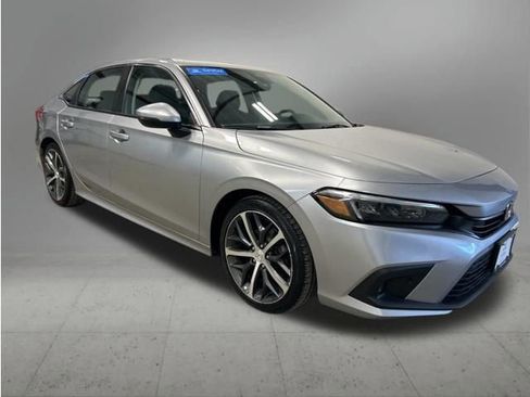 Certified 2023 Honda Civic Touring image 5