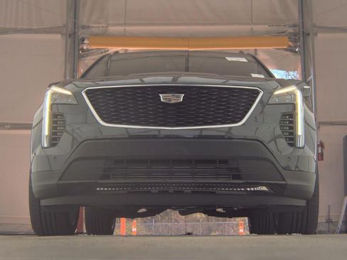 Used 2023 Cadillac XT4 Sport image 4