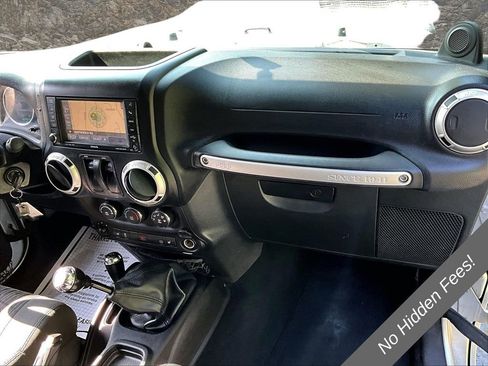 Used 2012 Jeep Wrangler Sahara w/ Dual Top Group AWD/4WD image 15