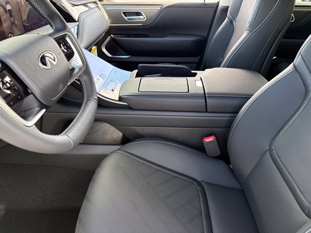 New 2027 INFINITI QX80 Luxe RWD image 19