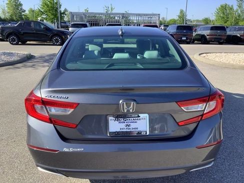 Used 2018 Honda Accord LX image 6