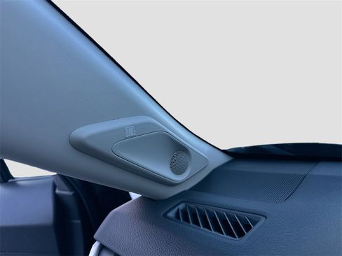 New 2025 Toyota RAV4 XLE Premium image 19