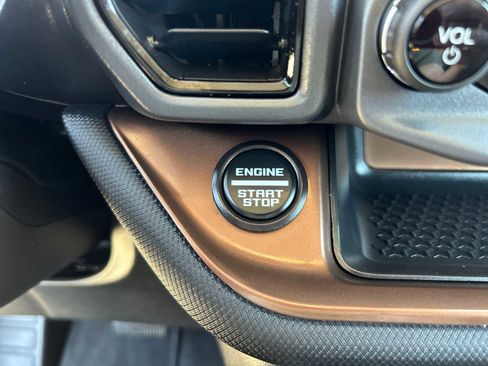 Used 2024 Ford Bronco Sport Outer Banks w/ Tech Package image 23