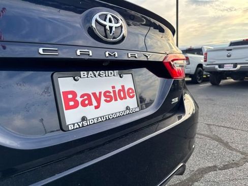 Used 2021 Toyota Camry SE FWD image 10