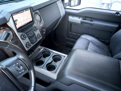 Used 2016 Ford F250 Lariat w/ Lariat Ultimate Package image 35