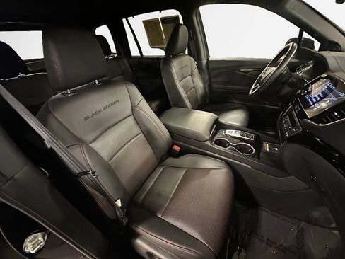 Used 2025 Honda Passport Black Edition image 27