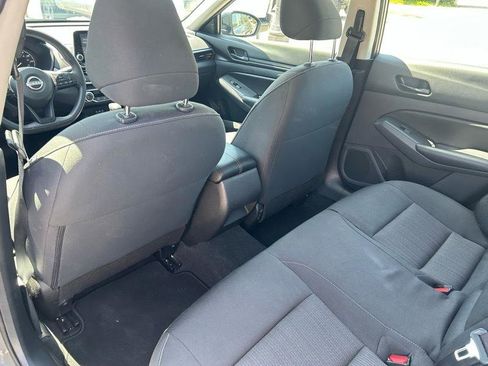 Used 2025 Nissan Altima 2.5 S FWD image 14