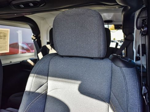 Used 2024 Jeep Wrangler Sport S image 21