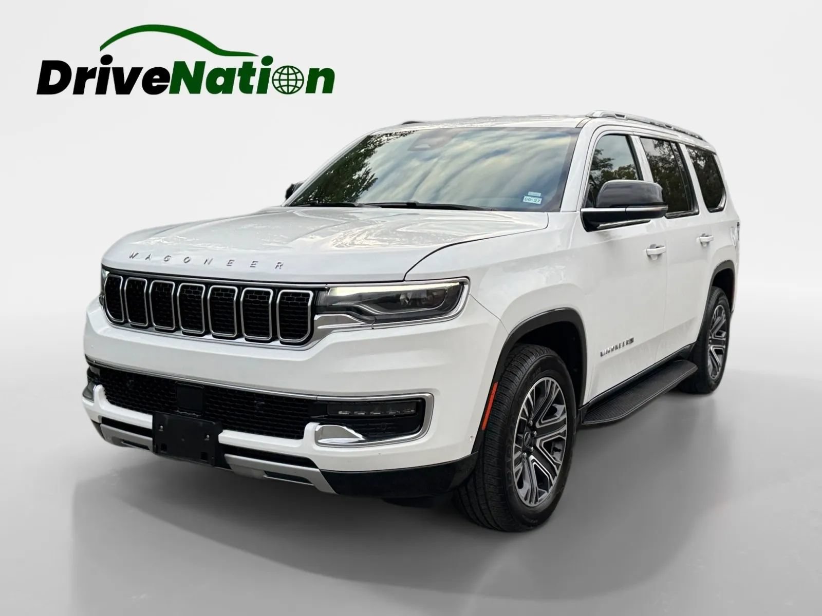 Used 2025 Jeep Wagoneer Series II AWD/4WD image 1