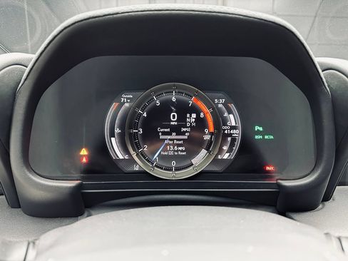 Used 2018 Lexus LC 500 Coupe w/ Performance Package RWD image 28