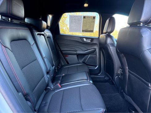 Used 2025 Ford Escape ST-Line image 22