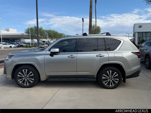Used 2024 Lexus LX 600 4WD w/ Interior Upgrade Package image 3