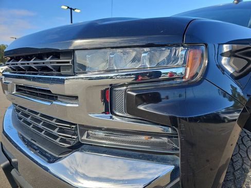 Used 2020 Chevrolet Silverado 1500 LT AWD/4WD image 32